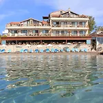 Aparthotel Tasada *