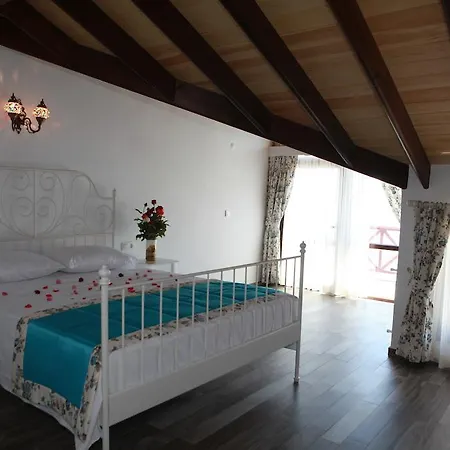 Tasada Aparthotel Karaburun (Izmir)