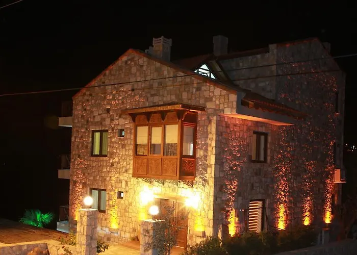 Ξενοδοχείο με διαμερίσματα Tasada *