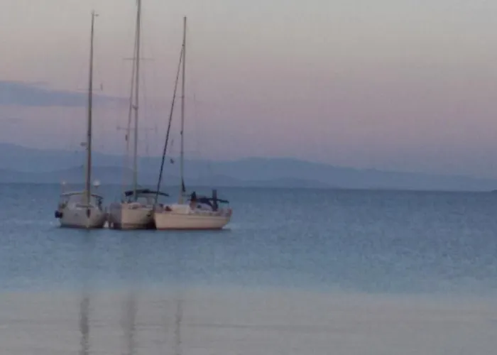 Ξενοδοχείο με διαμερίσματα Tasada Karaburun (Izmir)