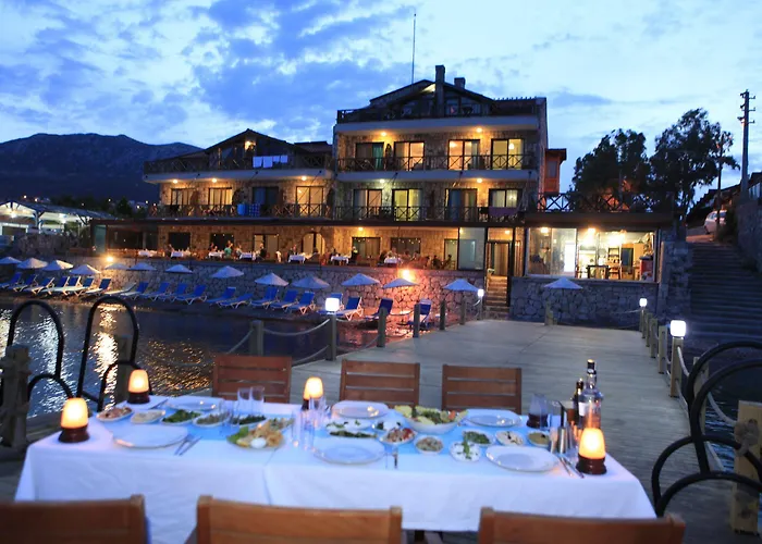 Ξενοδοχείο με διαμερίσματα Tasada Karaburun (Izmir)