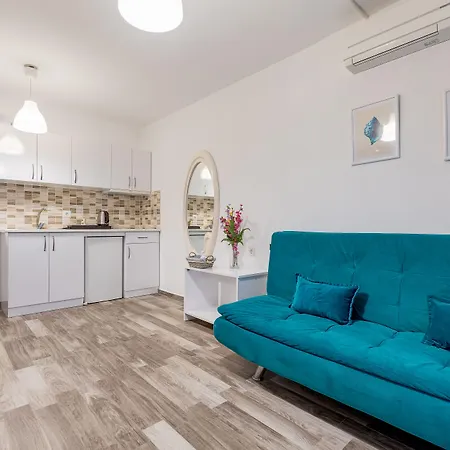 Tasada * カラブルン