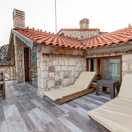 アパートホテル Tasada